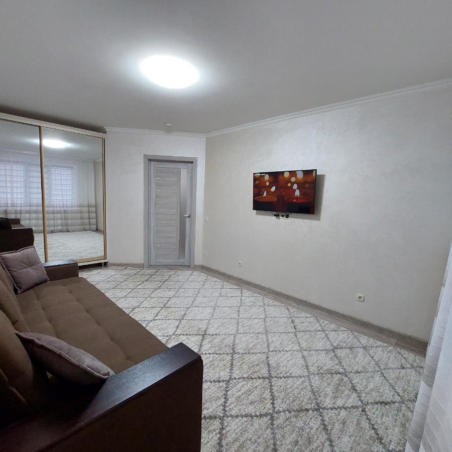 Appartamento Apartament Lux New Chişinău Esterno foto